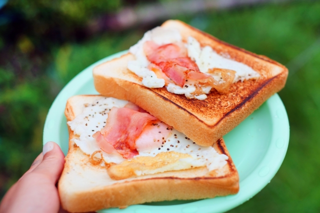 子供向けキャンプ朝ごはんの決定版 子供が食いつくちょっとしたコツ