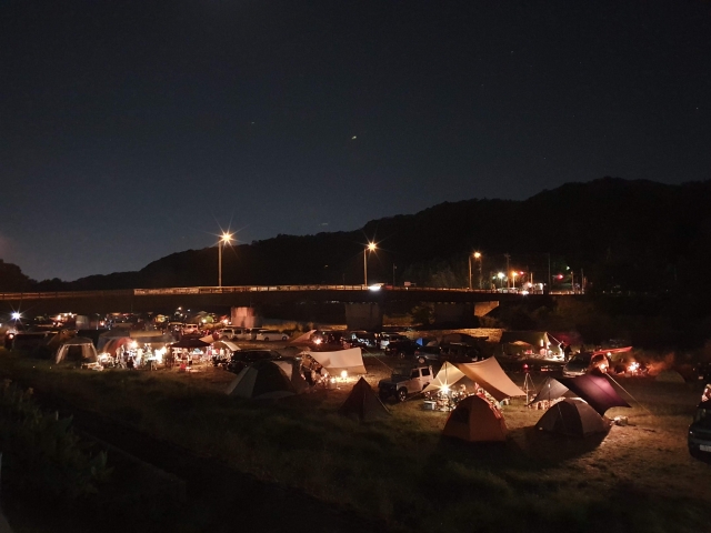 夜にチェックイン出来るキャンプ場一覧 遅くとも時が限界